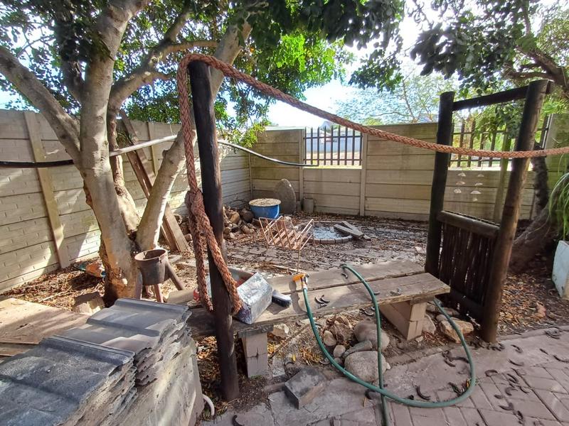 6 Bedroom Property for Sale in Vredenburg Western Cape